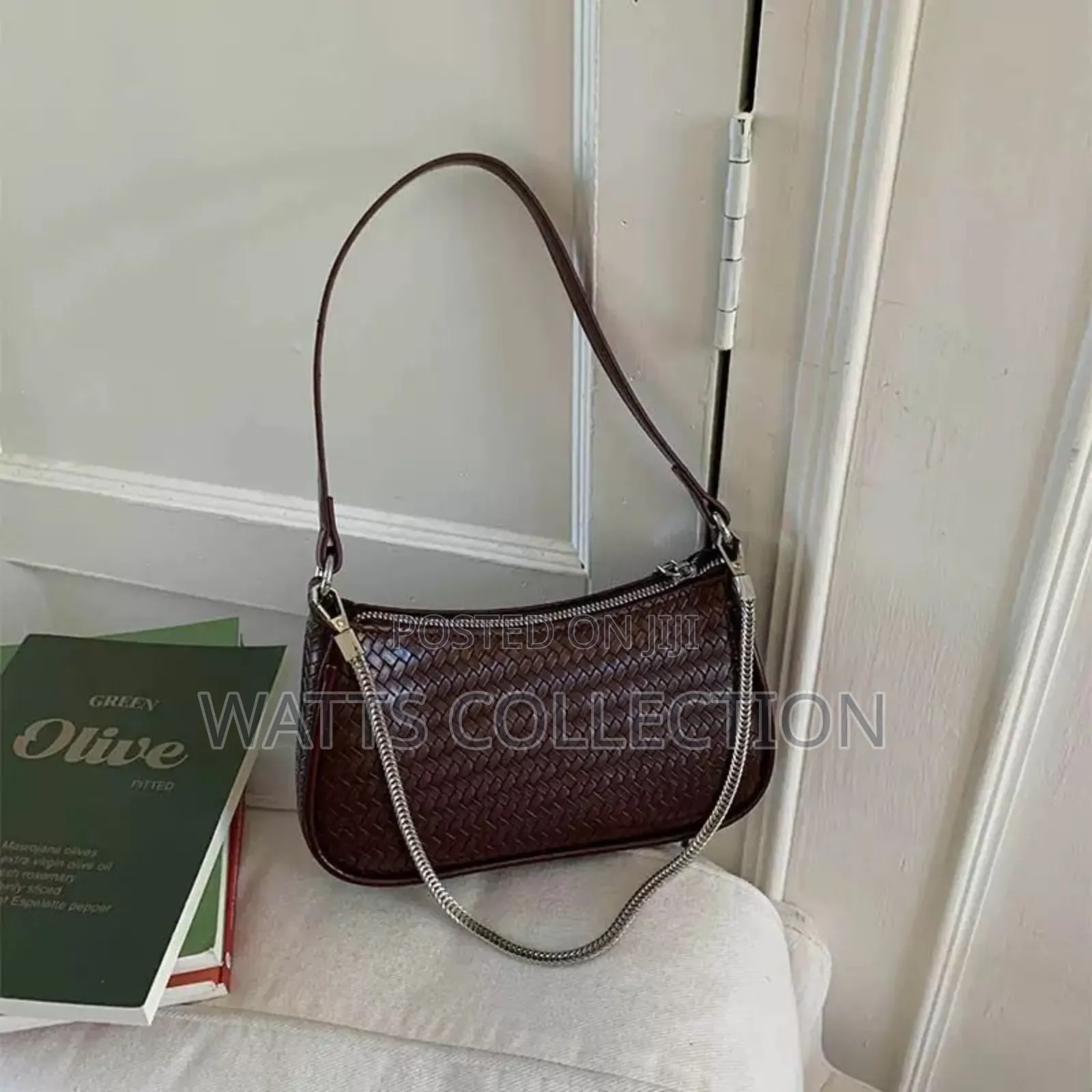 Ladies Hand Bag