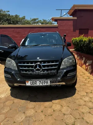 Mercedes-Benz M Class 2011 Black
