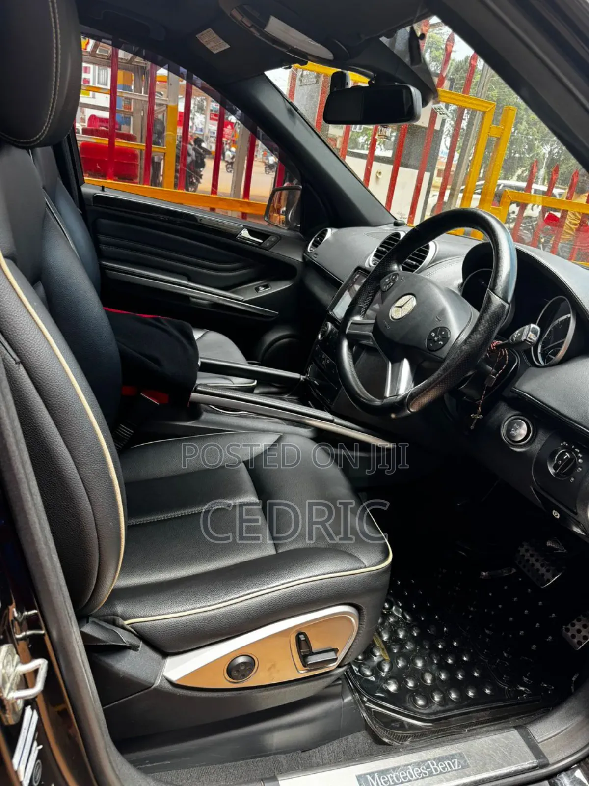 Mercedes-Benz M Class 2011 Black
