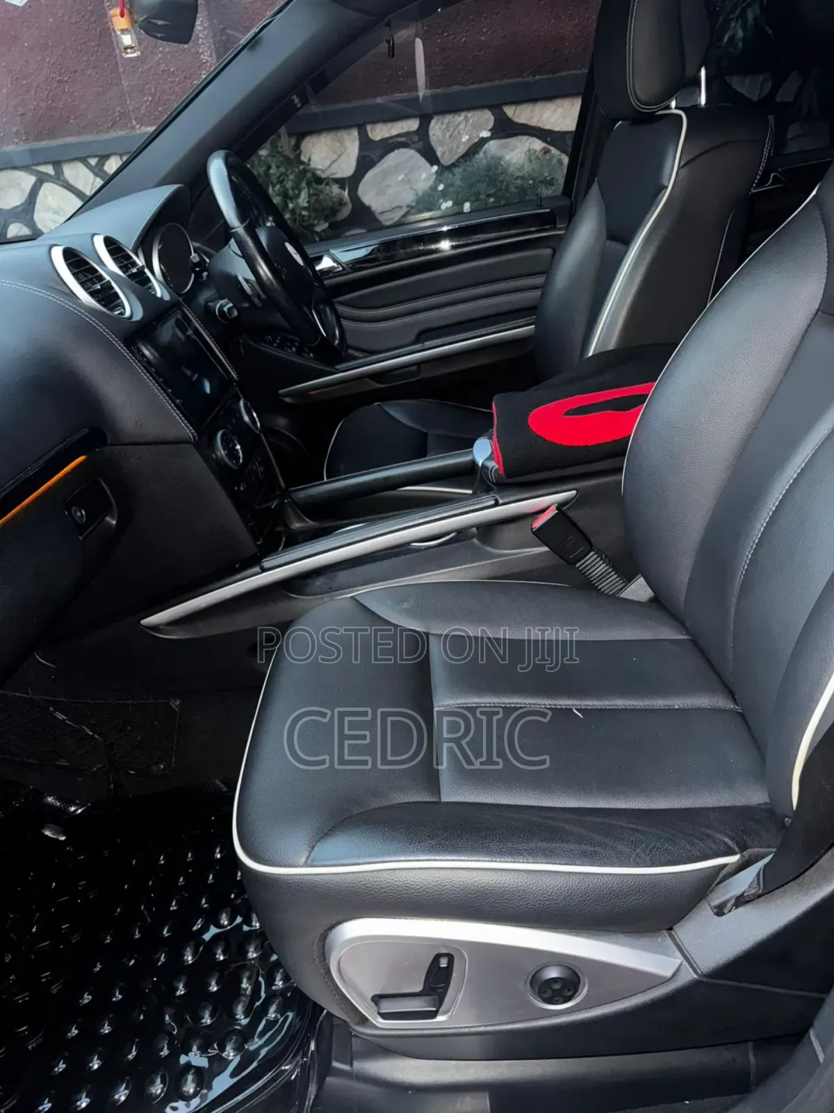 Mercedes-Benz M Class 2011 Black