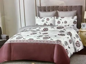 6x6 4pc Duvet: 1 Bedsheet , 2 Pillow Cases, 1 Duvet- Multicolor