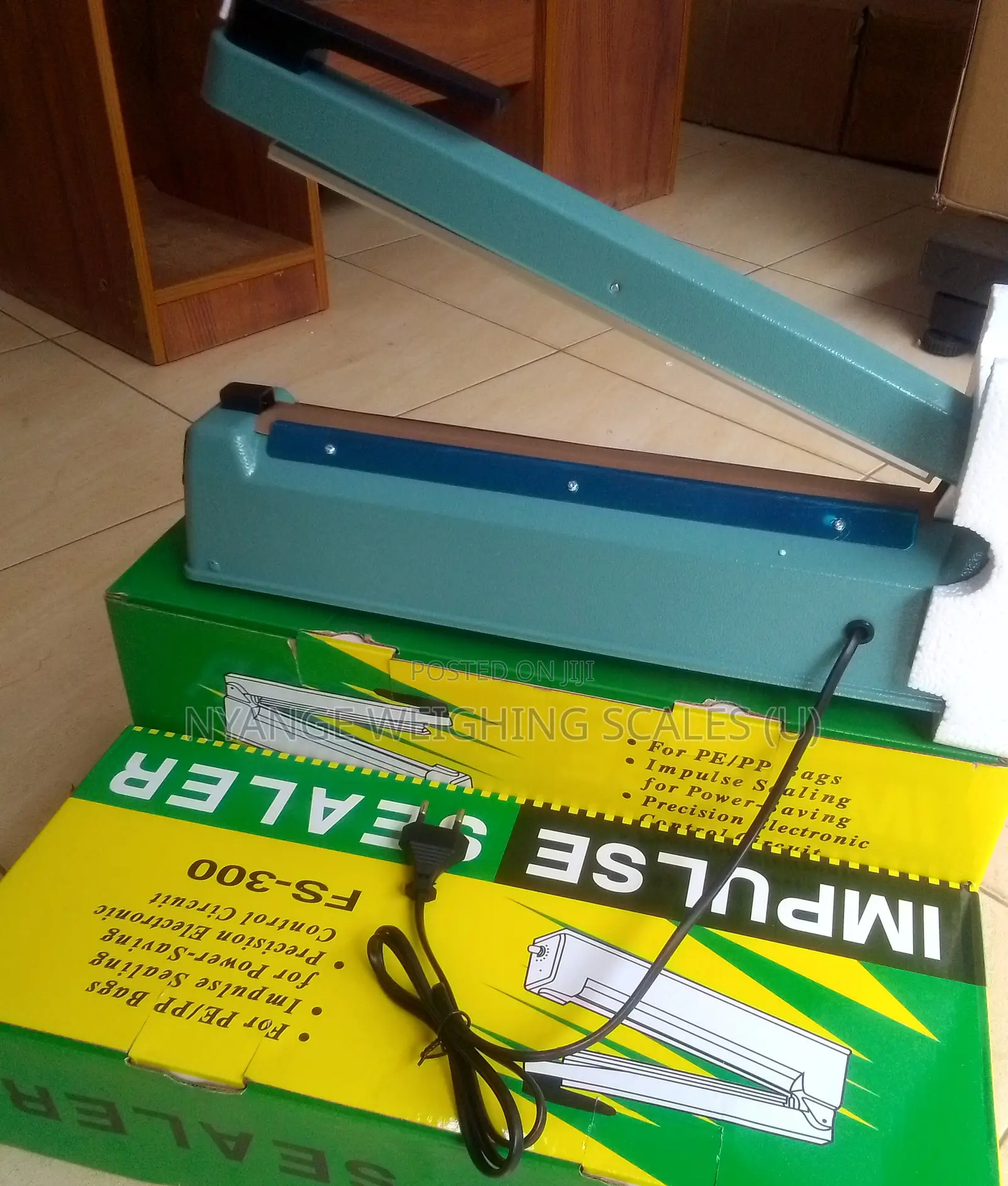 Heat Sealer for Plastic Films Sealing Machine Hand Impulse Sealer