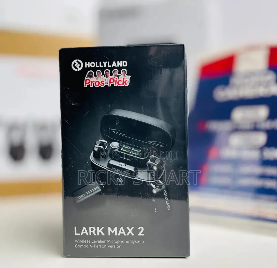 Hollyland Lark Max 2 Wireless Microphone Combo 4-Person Version(4mics)
