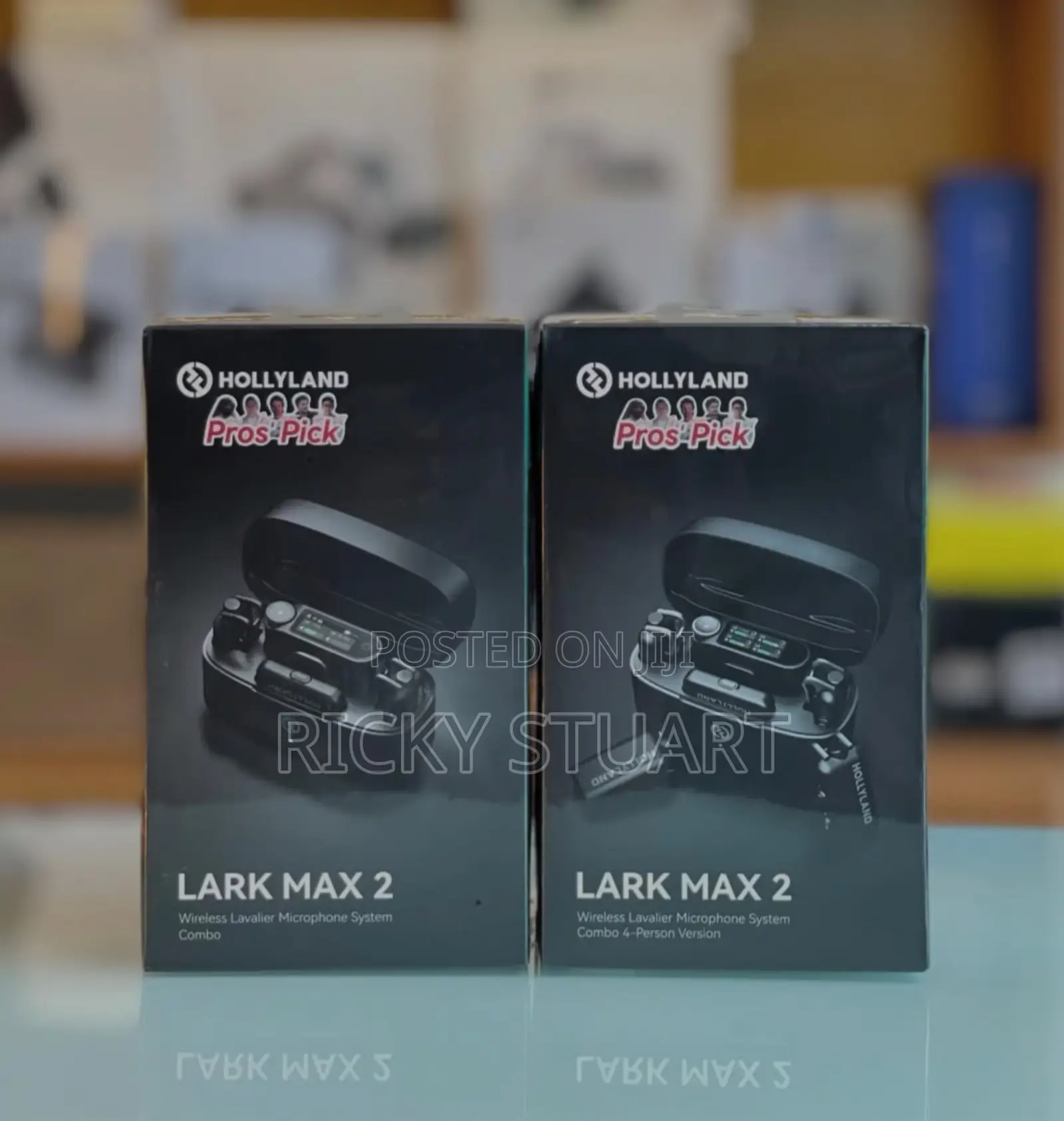 Hollyland Lark Max 2 Wireless Microphone Combo 4-Person Version(4mics)