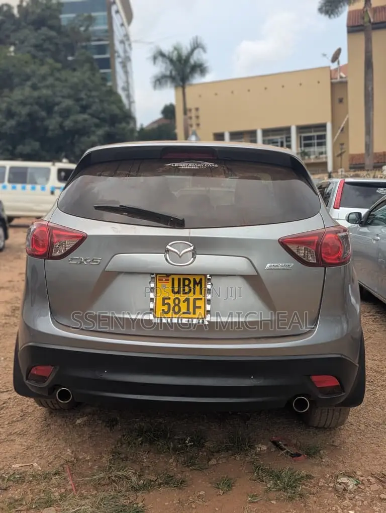 Mazda CX-5 2015 Gray