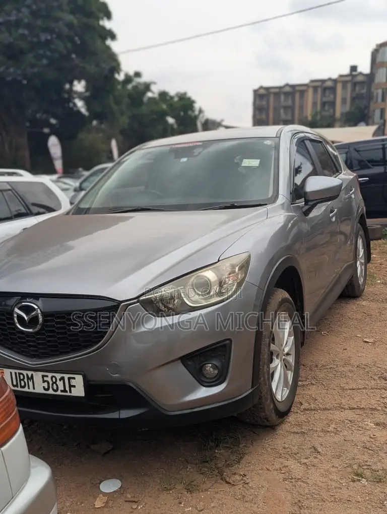 Mazda CX-5 2015 Gray
