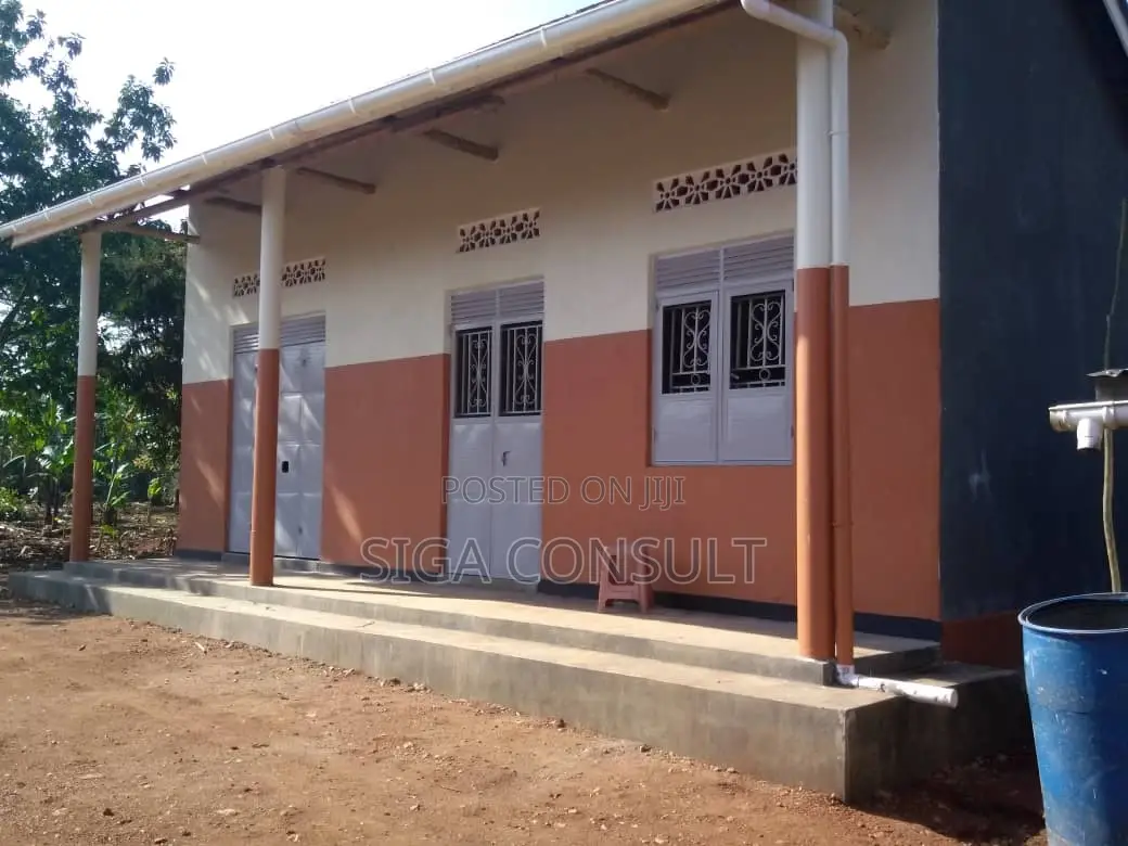 20 Acres of Private Mailo Fenced Farming Land on Sale in Kapeeka