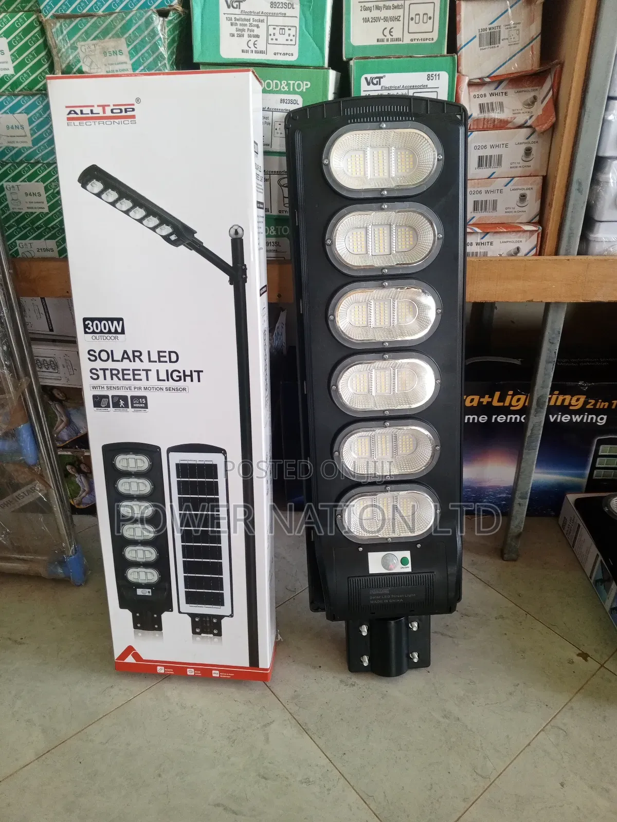 300w Solar Street/ Security Light Green Energy