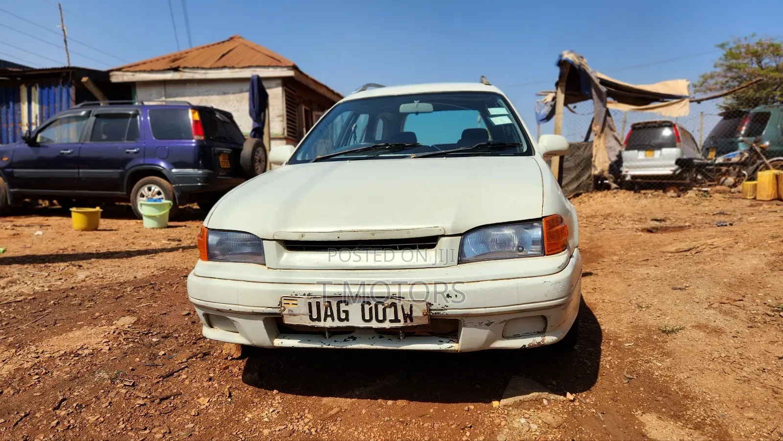 Toyota Carib 2000 White