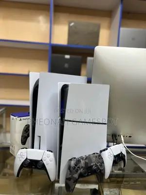 Ps5 Trusted Performance Package, 2 Pads, 4 Games
