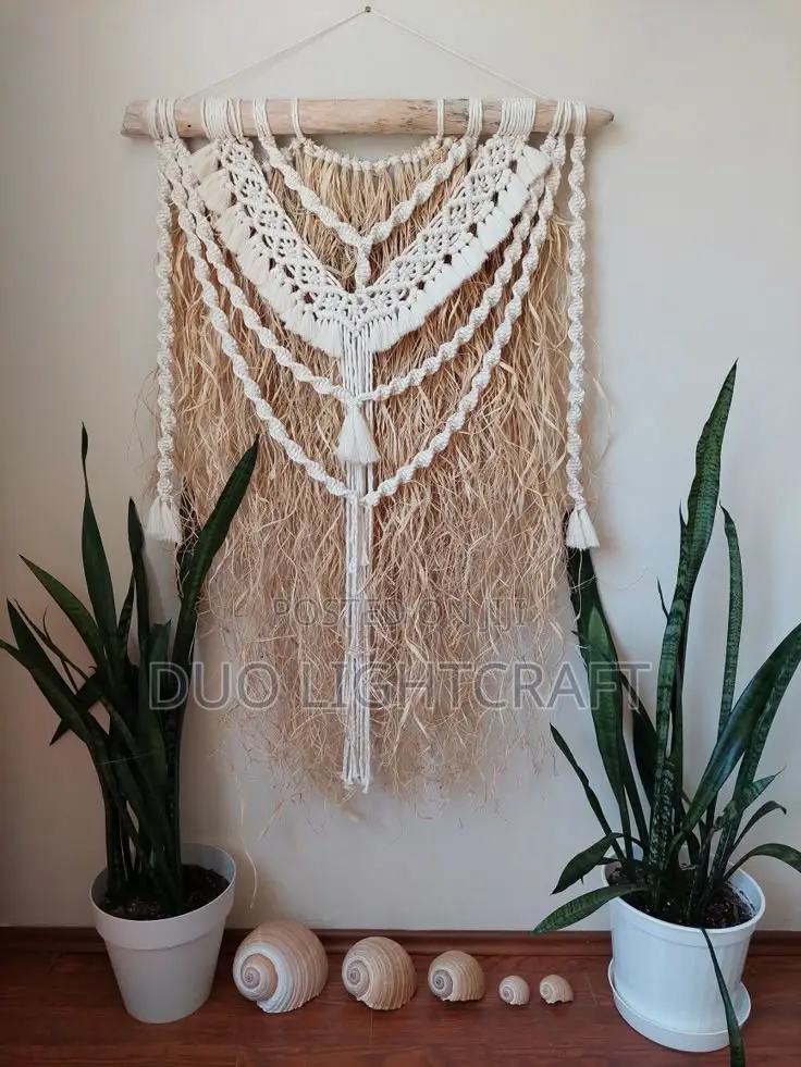 Handmade Macrame Raffia Wall Décor – Boho Natural Art Piece