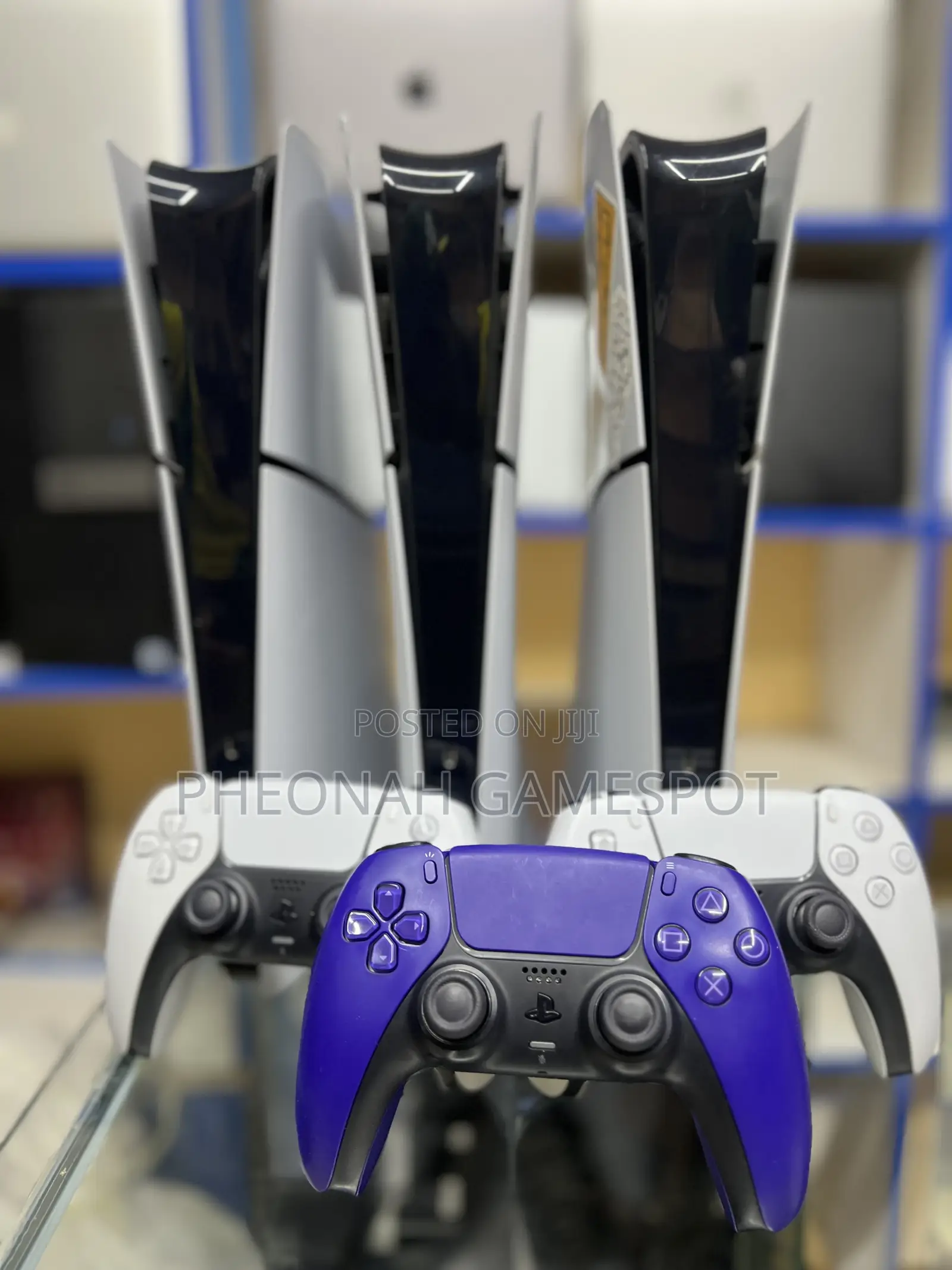 Ps5 Slim Top Performance Bundle, 2 Pads, 3 Games