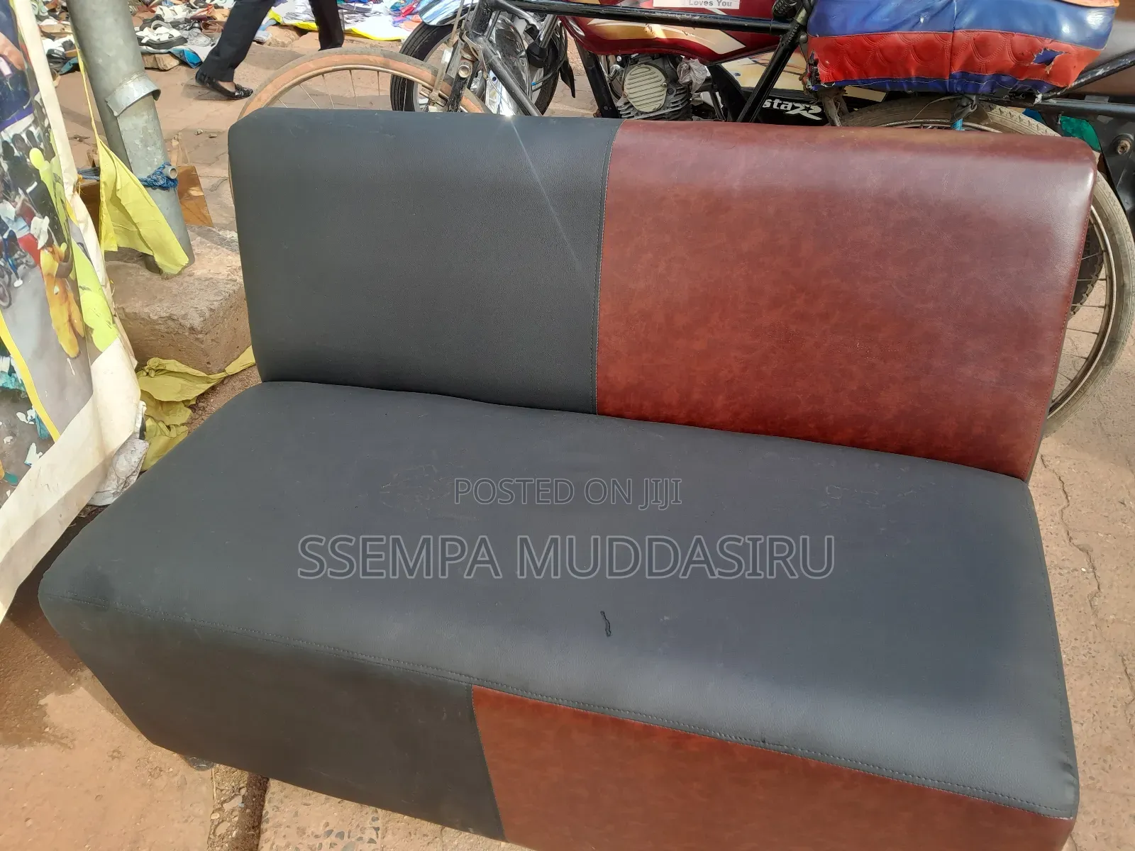Modern Salon Waiting Chair 3 Seater