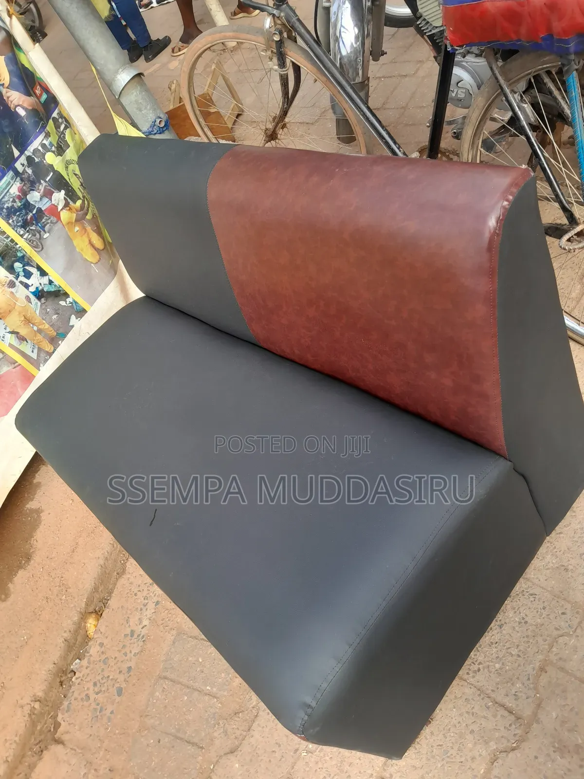 Modern Salon Waiting Chair 3 Seater