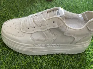 Ladies Shoes