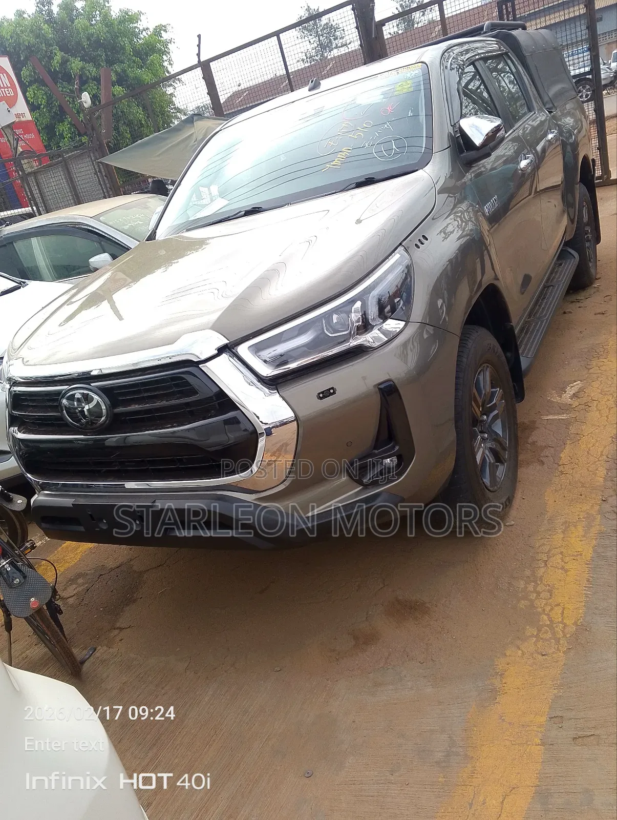 Toyota Hilux Revo Smart Cab Deisel 2.4 AWD 2020 Green