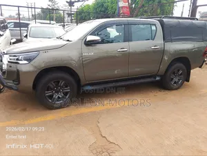 Toyota Hilux Revo Smart Cab Deisel 2.4 AWD 2020 Green