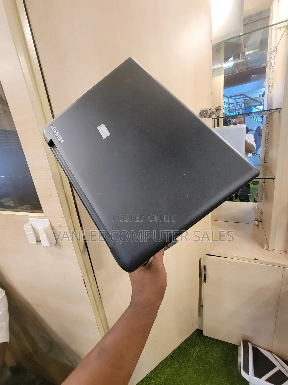 Laptop Toshiba Satellite C50T 4GB Intel Celeron HDD 500GB