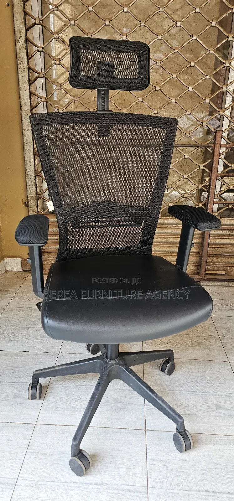 Simple Strong Movable Office Chair