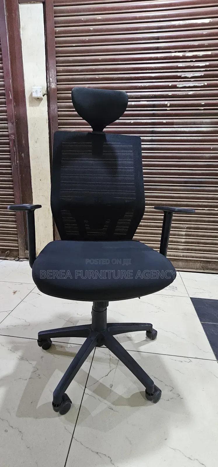 High Density Cushion Fabric Mesh Chair