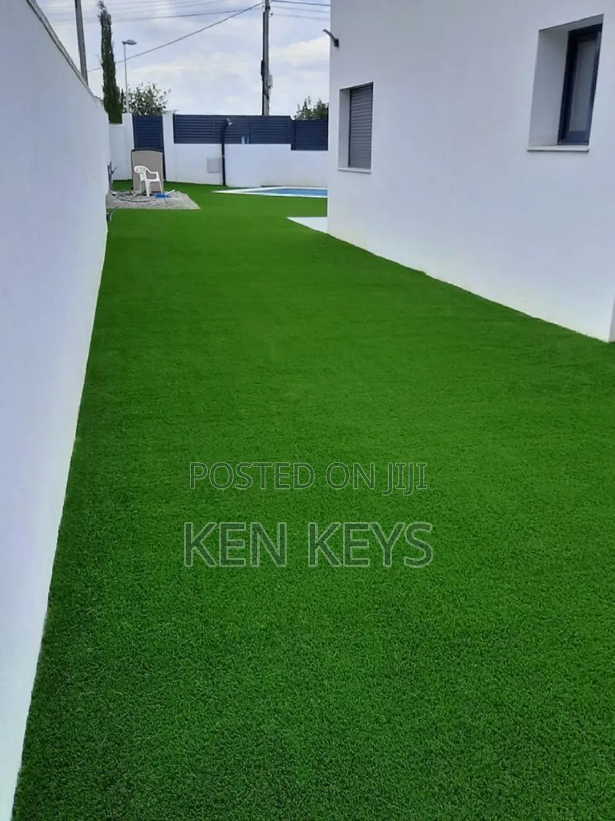 Floor Carpets and Artificial Grass in Different Colours