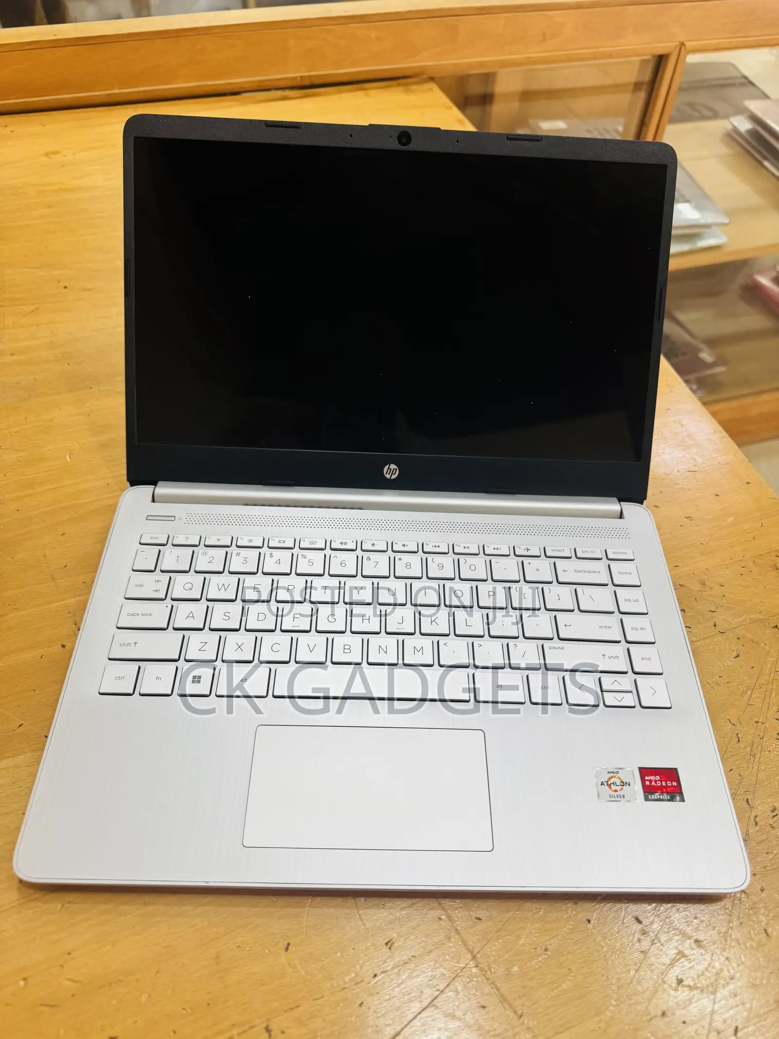 New Laptop HP OmniBook X Laptop 14-fe0097nr 8GB AMD A4 SSD 256GB