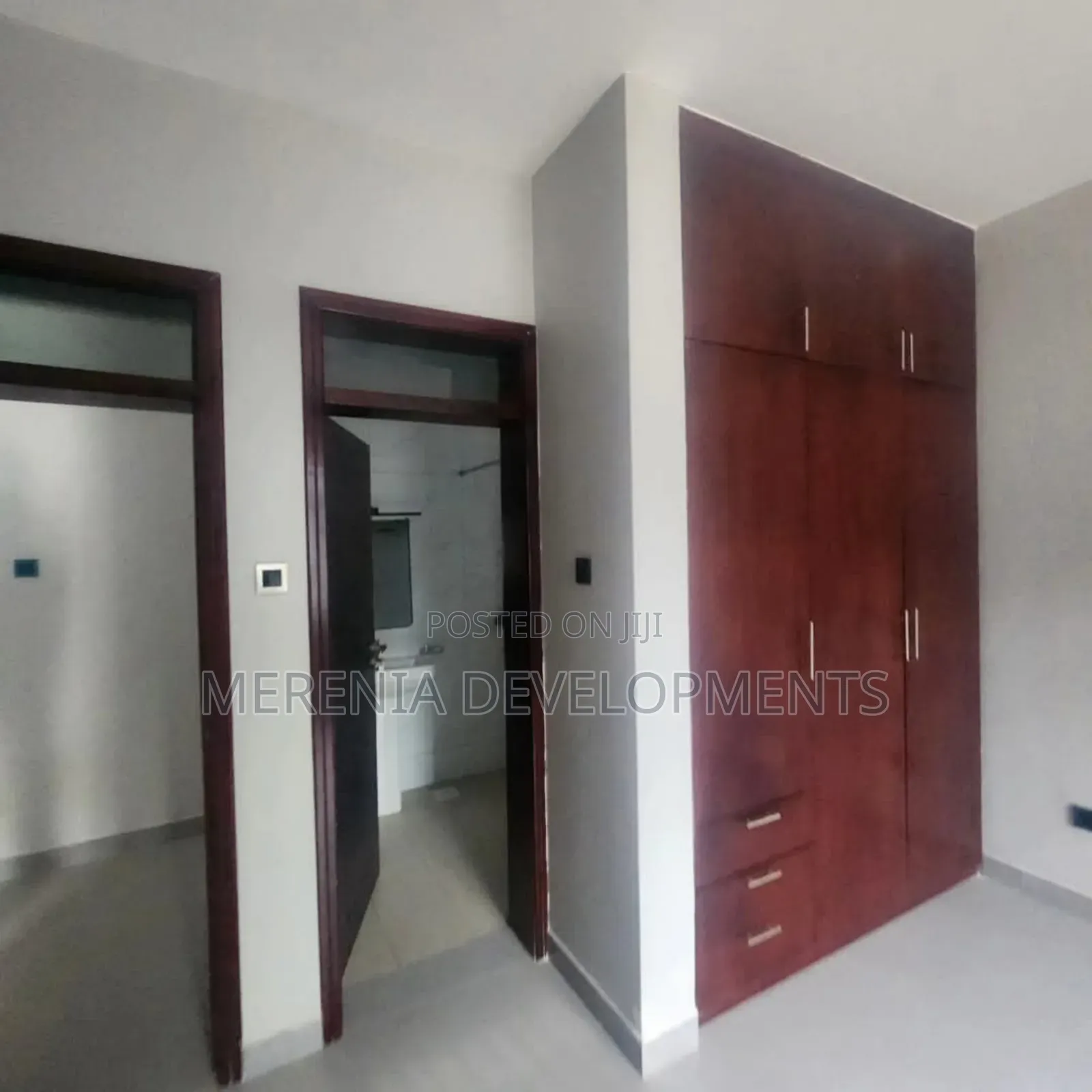 3bdrm Apartment in Kiwafu, Makindye for rent