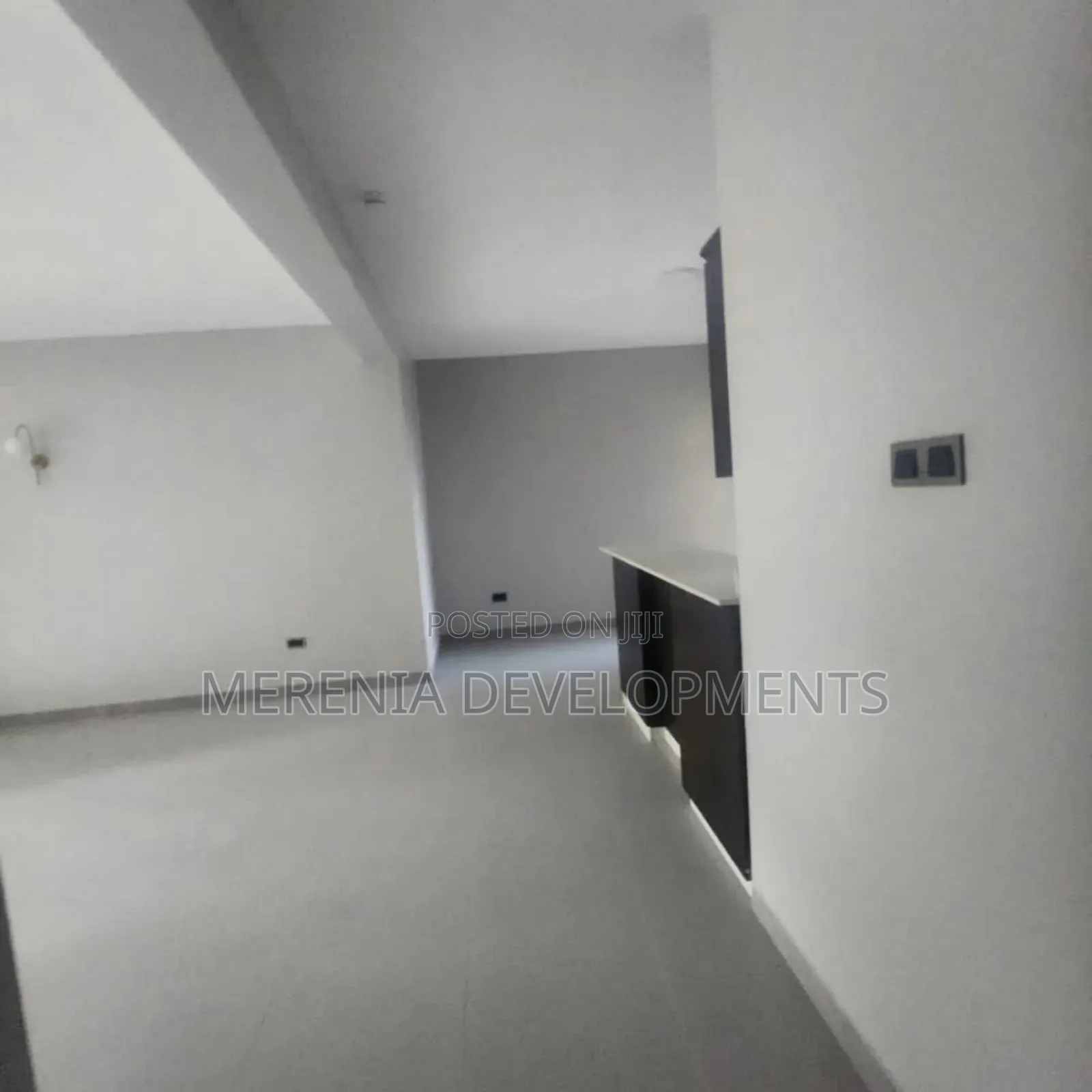 3bdrm Apartment in Kiwafu, Makindye for rent