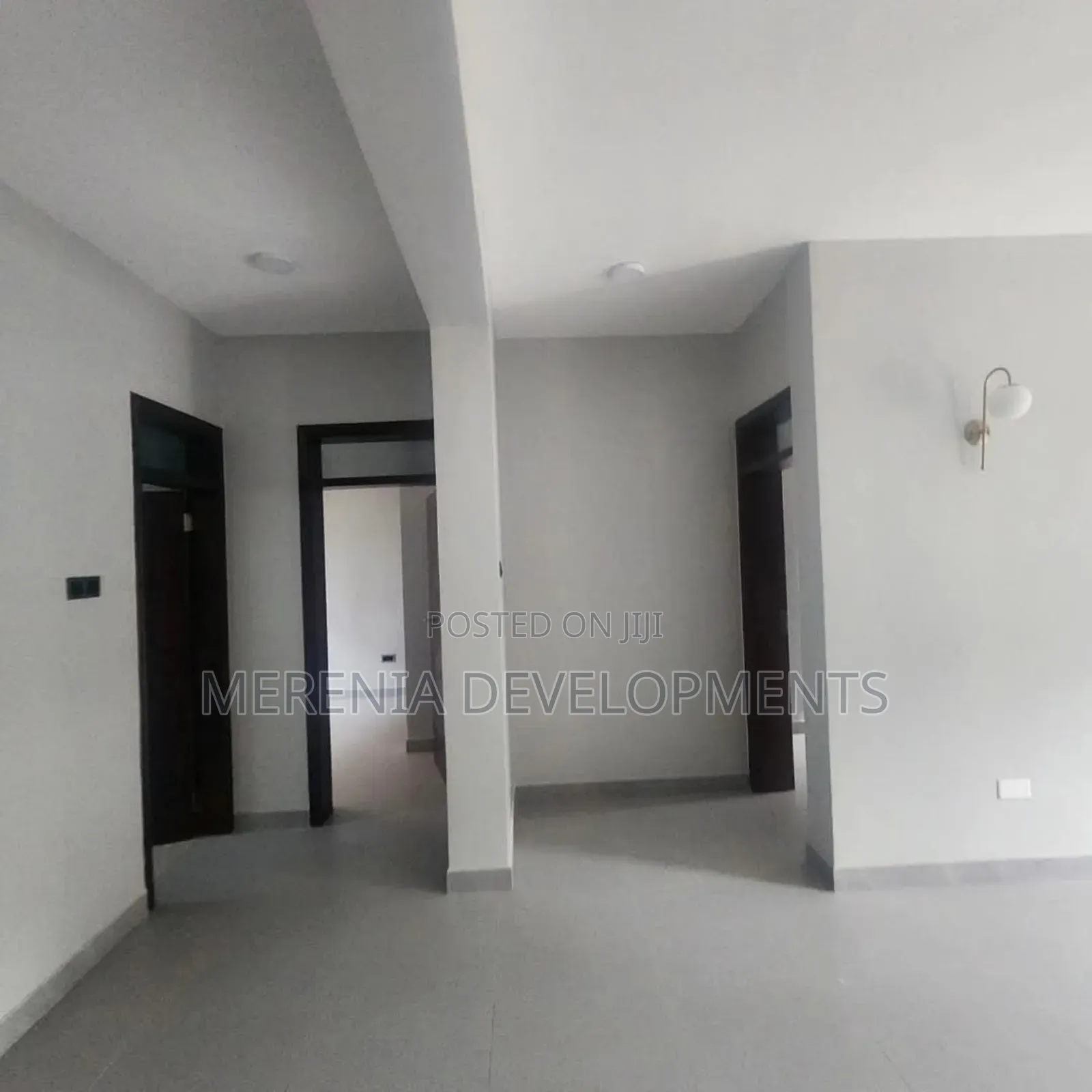 3bdrm Apartment in Kiwafu, Makindye for rent