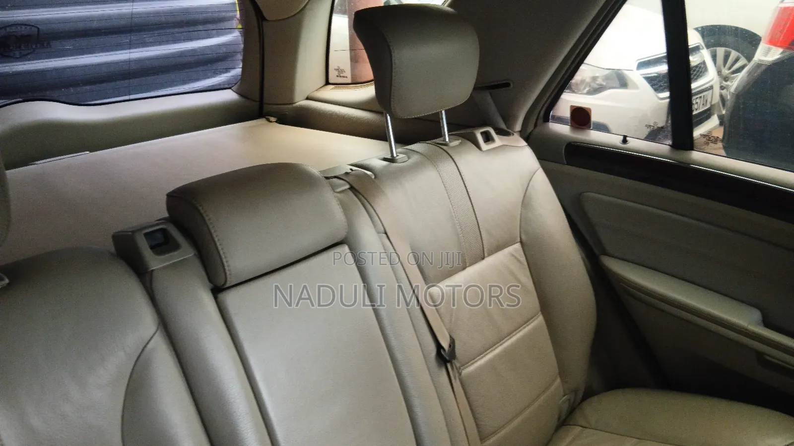 Mercedes-Benz M Class 2010 Silver