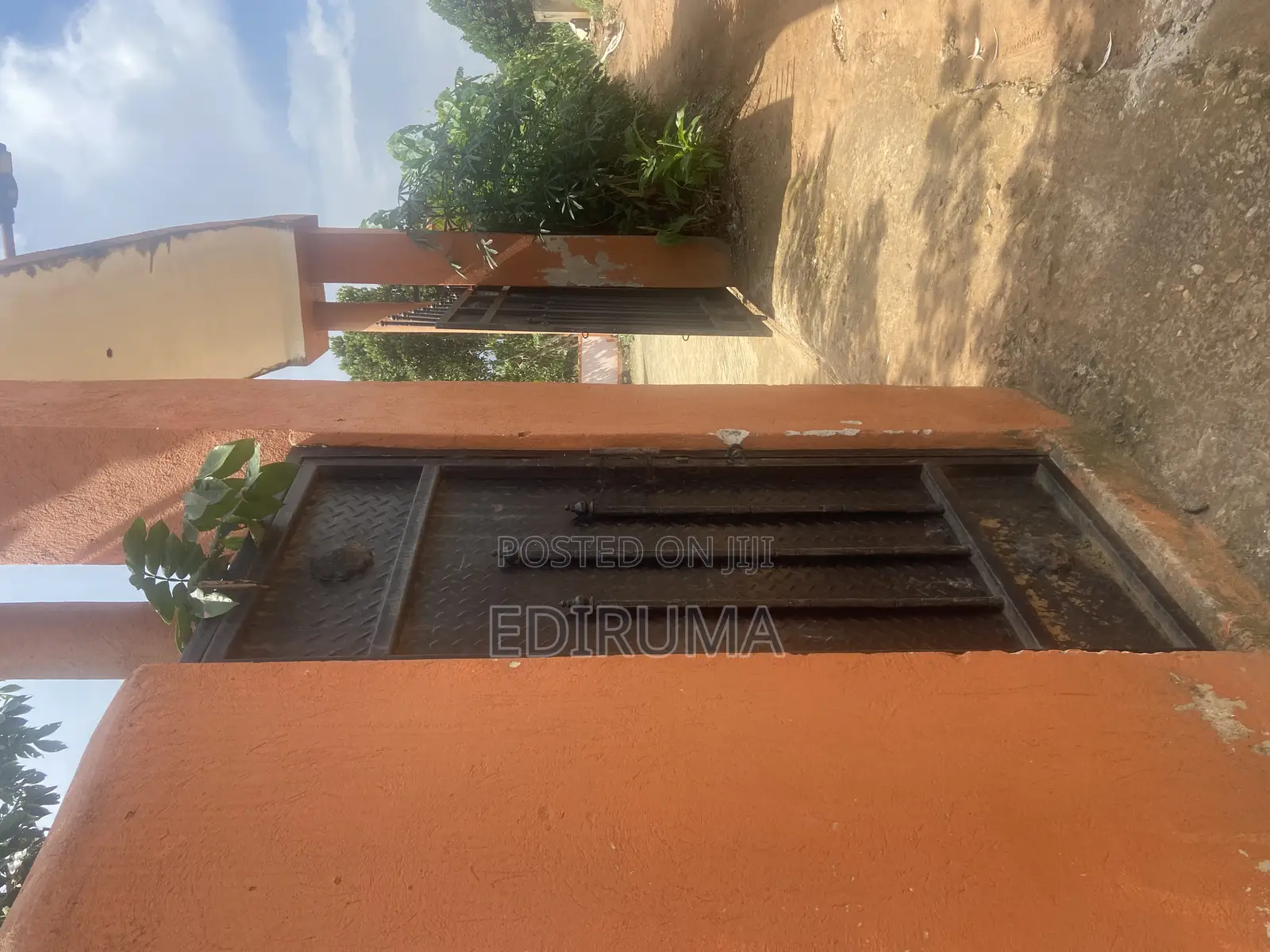 Furnished 3bdrm Bungalow in Goma for sale