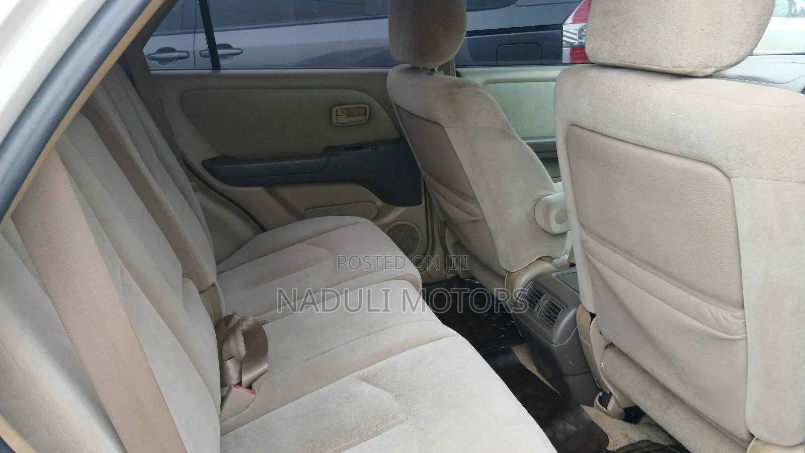 Toyota Harrier 2003 White