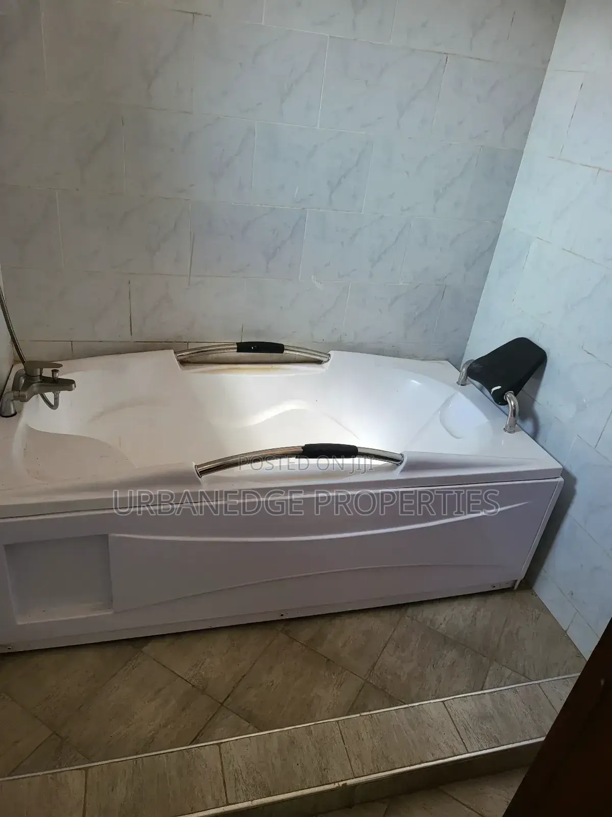 5bdrm House in Muyenga Bukasa, Central Division for rent