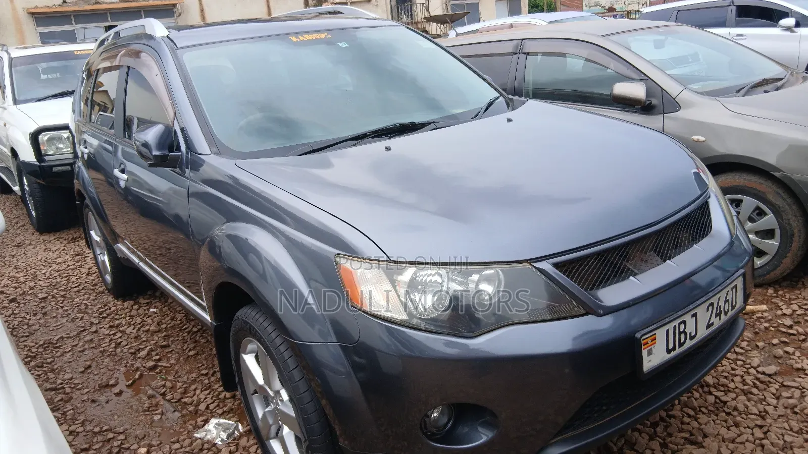 Mitsubishi Outlander 2017 Gray