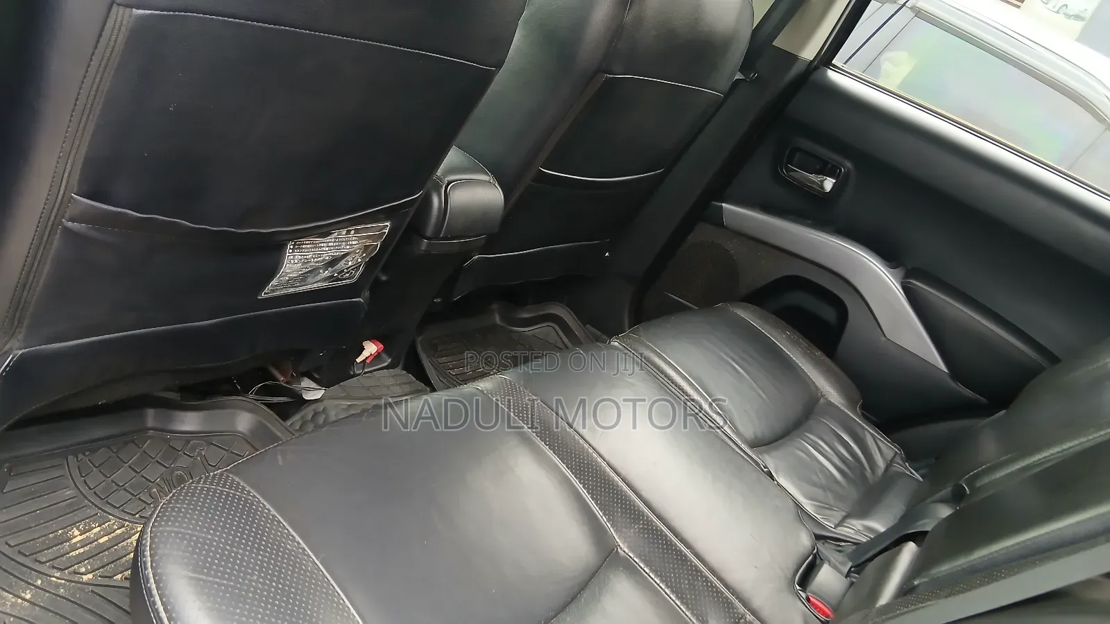 Mitsubishi Outlander 2017 Gray