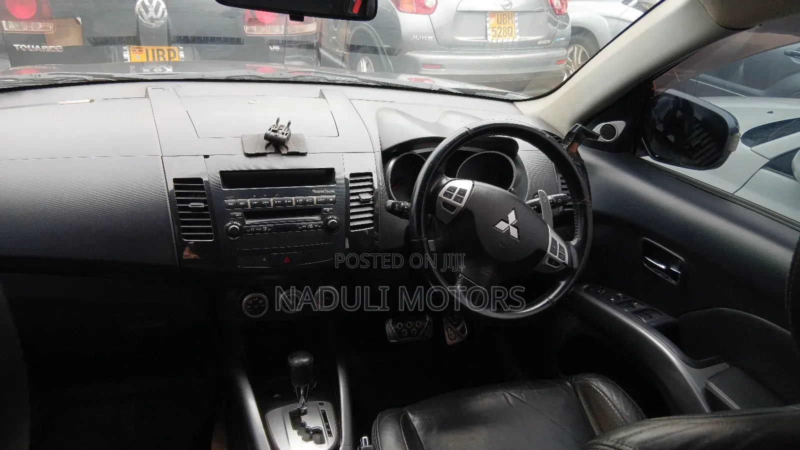 Mitsubishi Outlander 2017 Gray