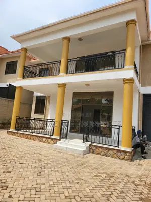 5bdrm Mansion in Makindye Kizungu, Central Division for rent