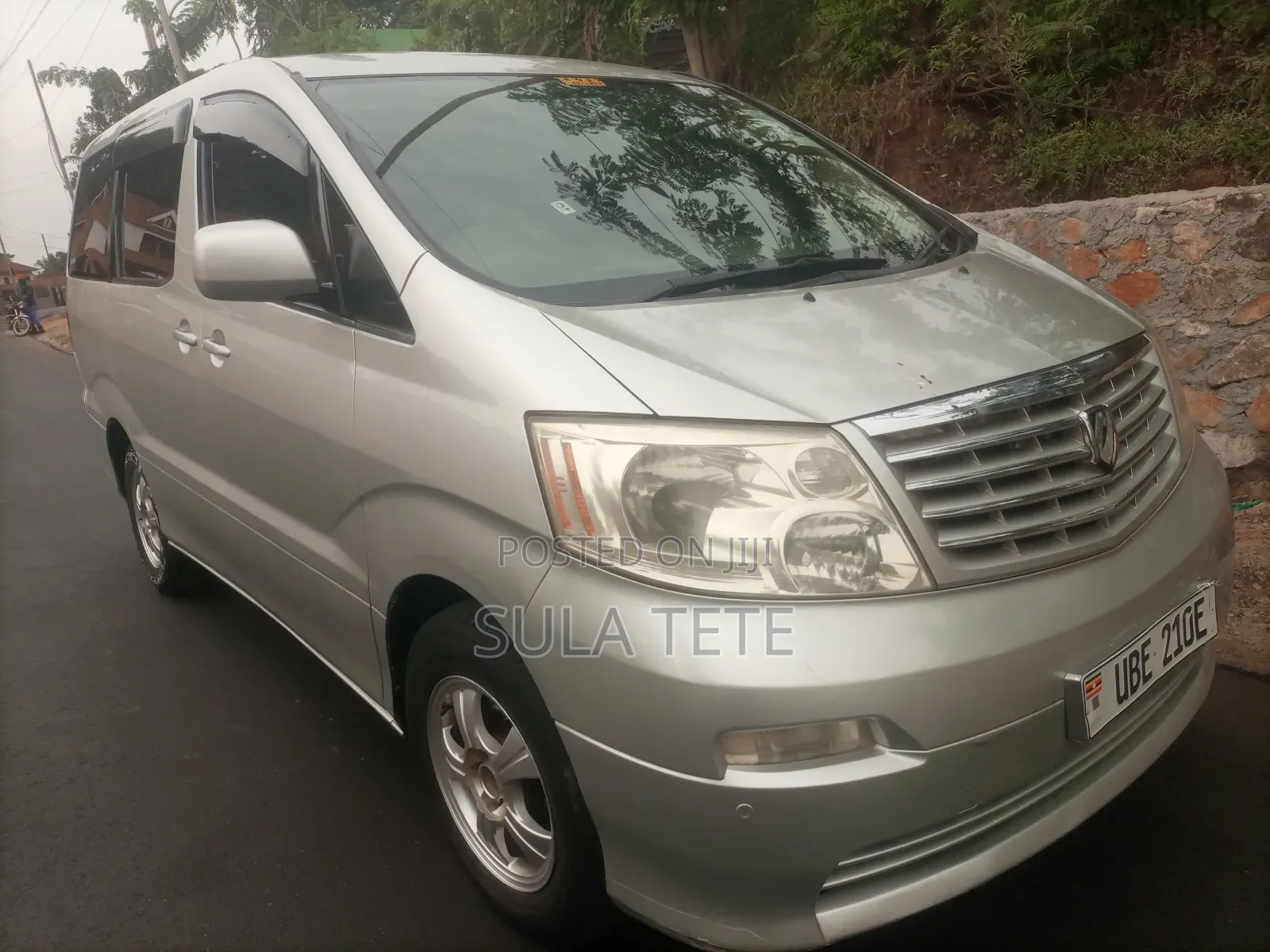 Toyota Alphard 2.4 Petrol FWD 2005 Silver