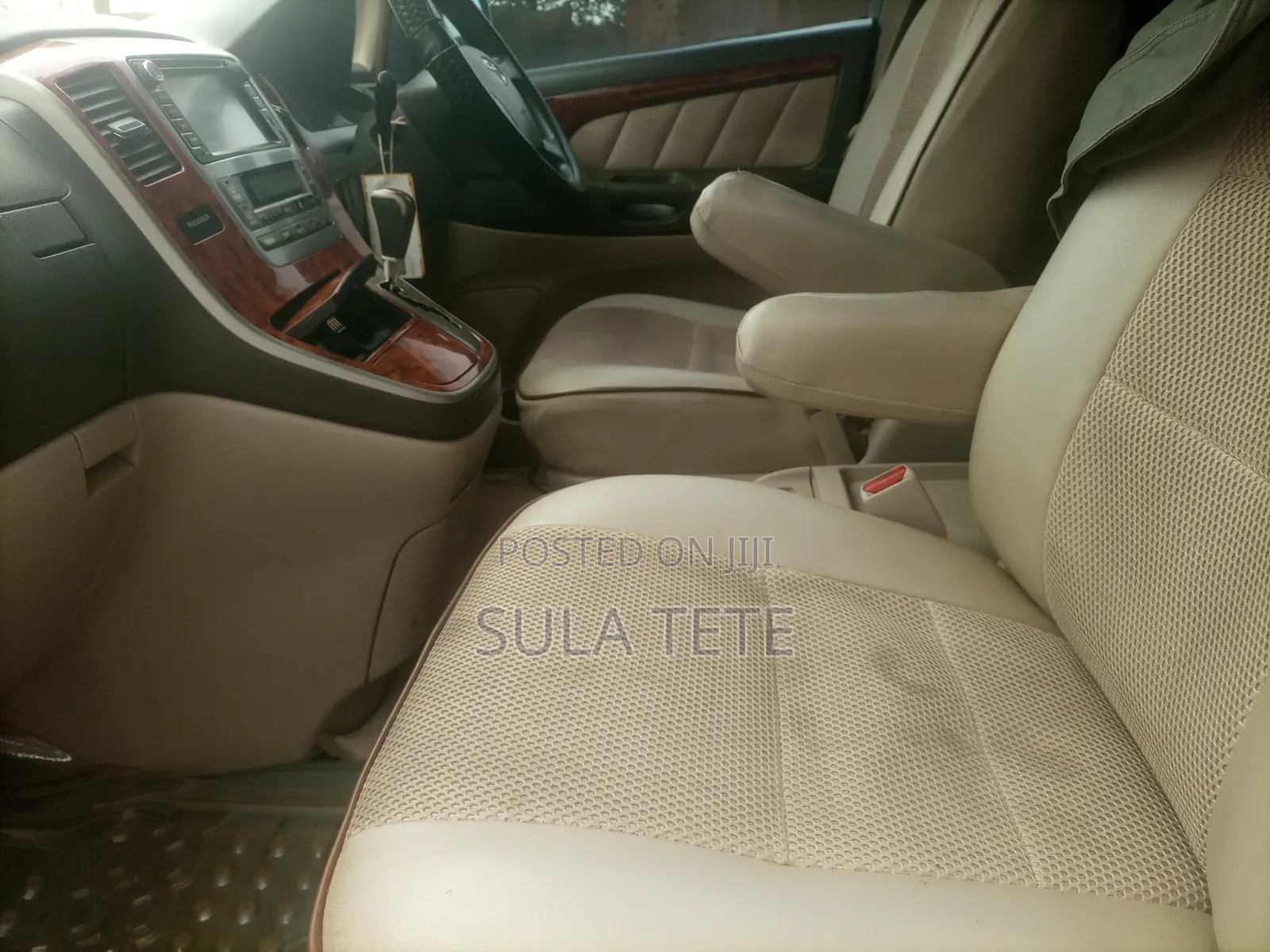 Toyota Alphard 2.4 Petrol FWD 2005 Silver