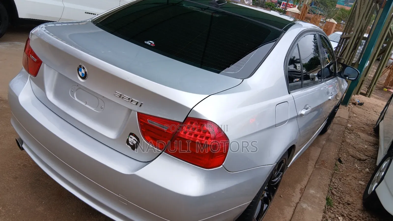 BMW 320i 2015 Silver