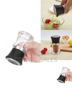 Manual Spice Grinder / Salt and Pepper Mill
