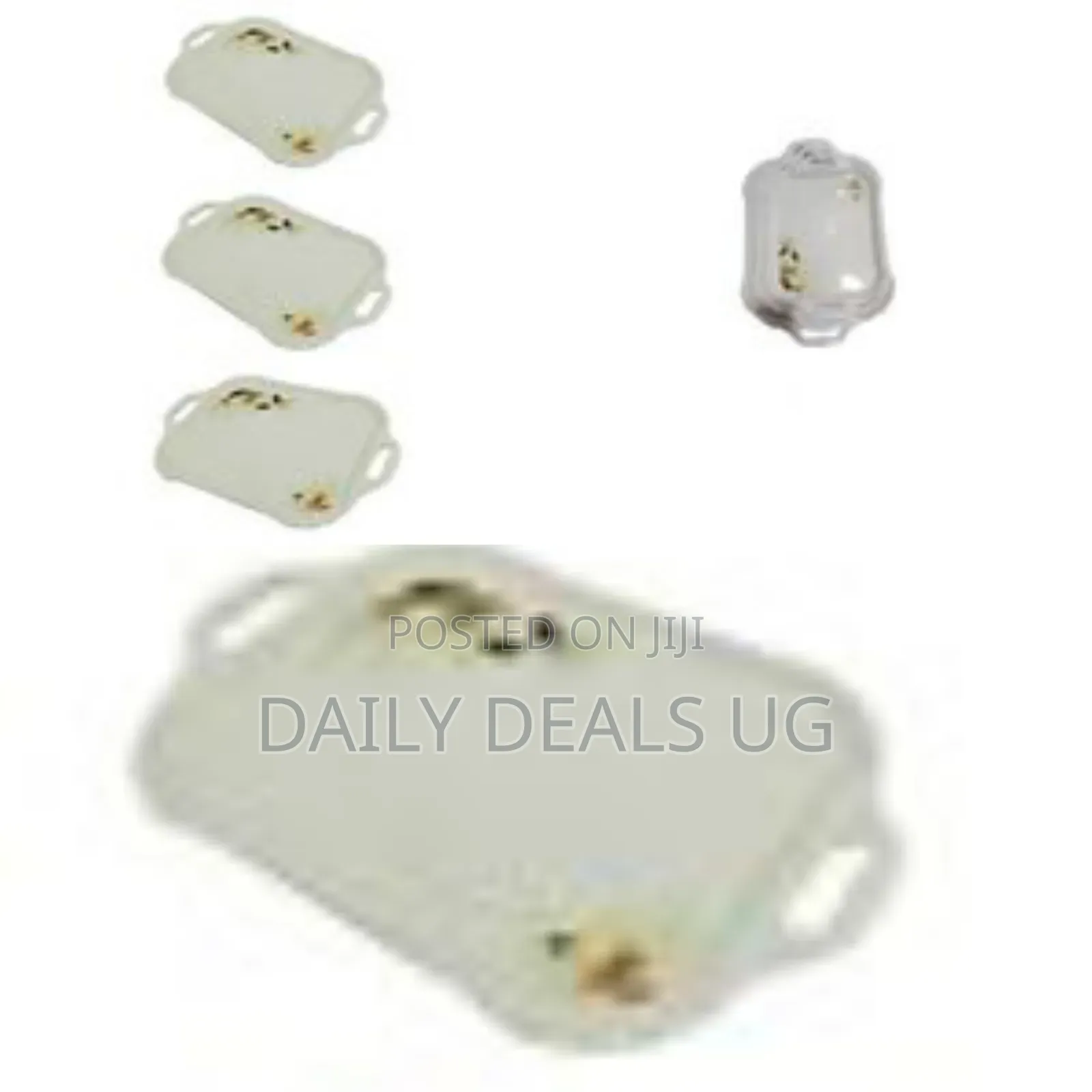 3 Piece Set of Colorful Melamine Trays - White