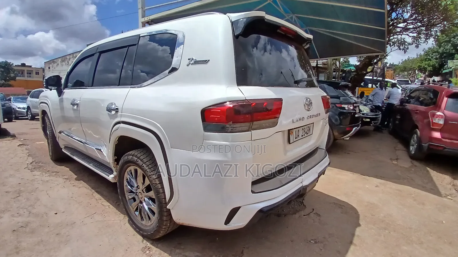 Toyota Land Cruiser 2022 White