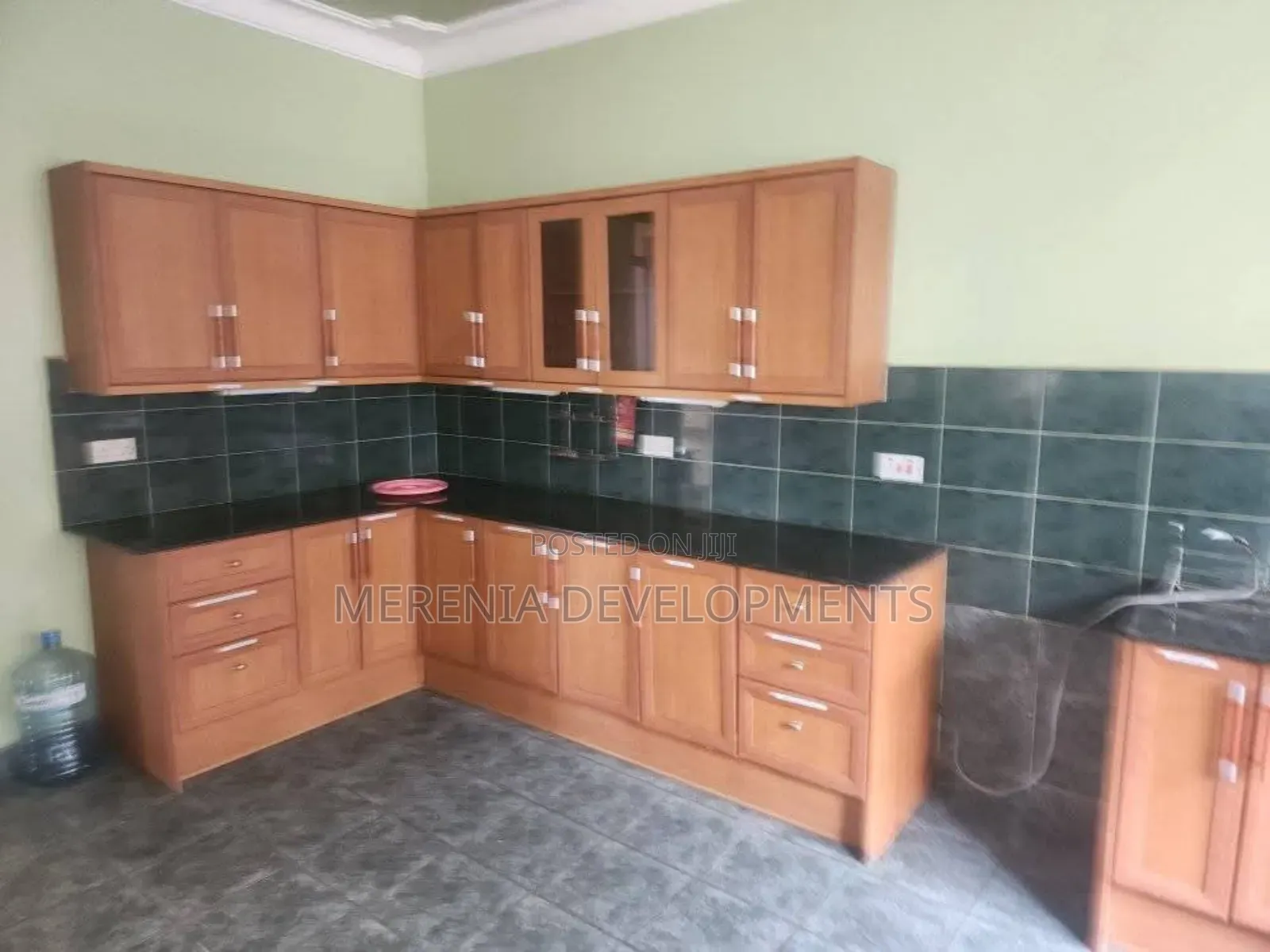 3bdrm House in Muyenga, Makindye for rent