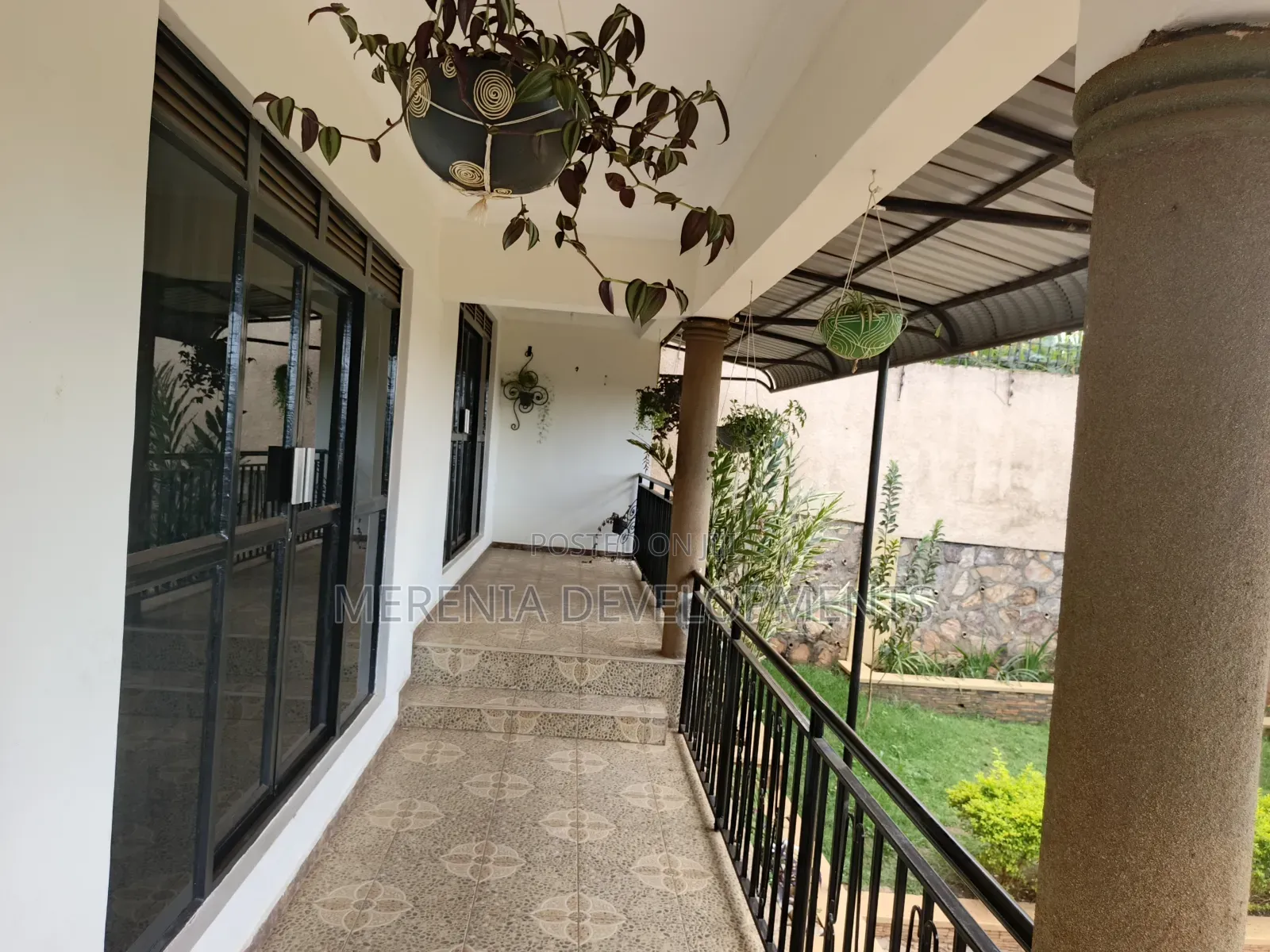 3bdrm House in Kira for sale