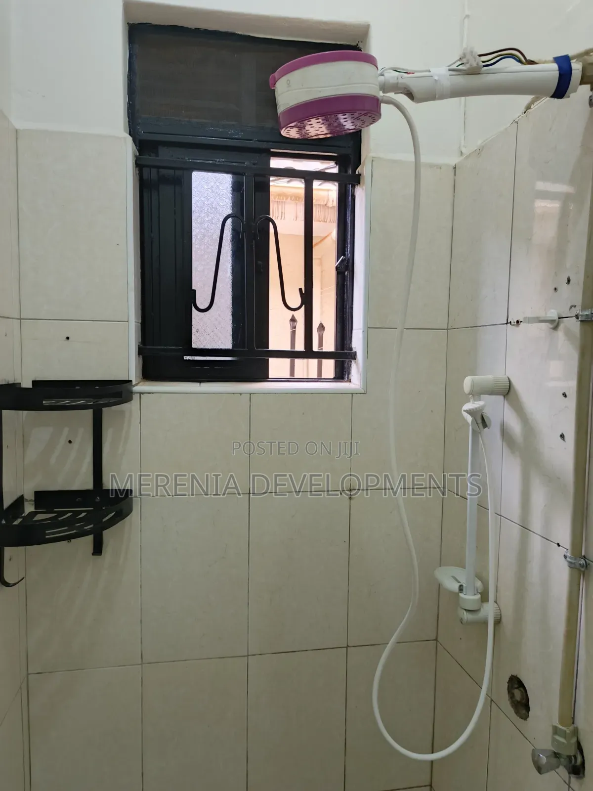 3bdrm House in Kira for sale