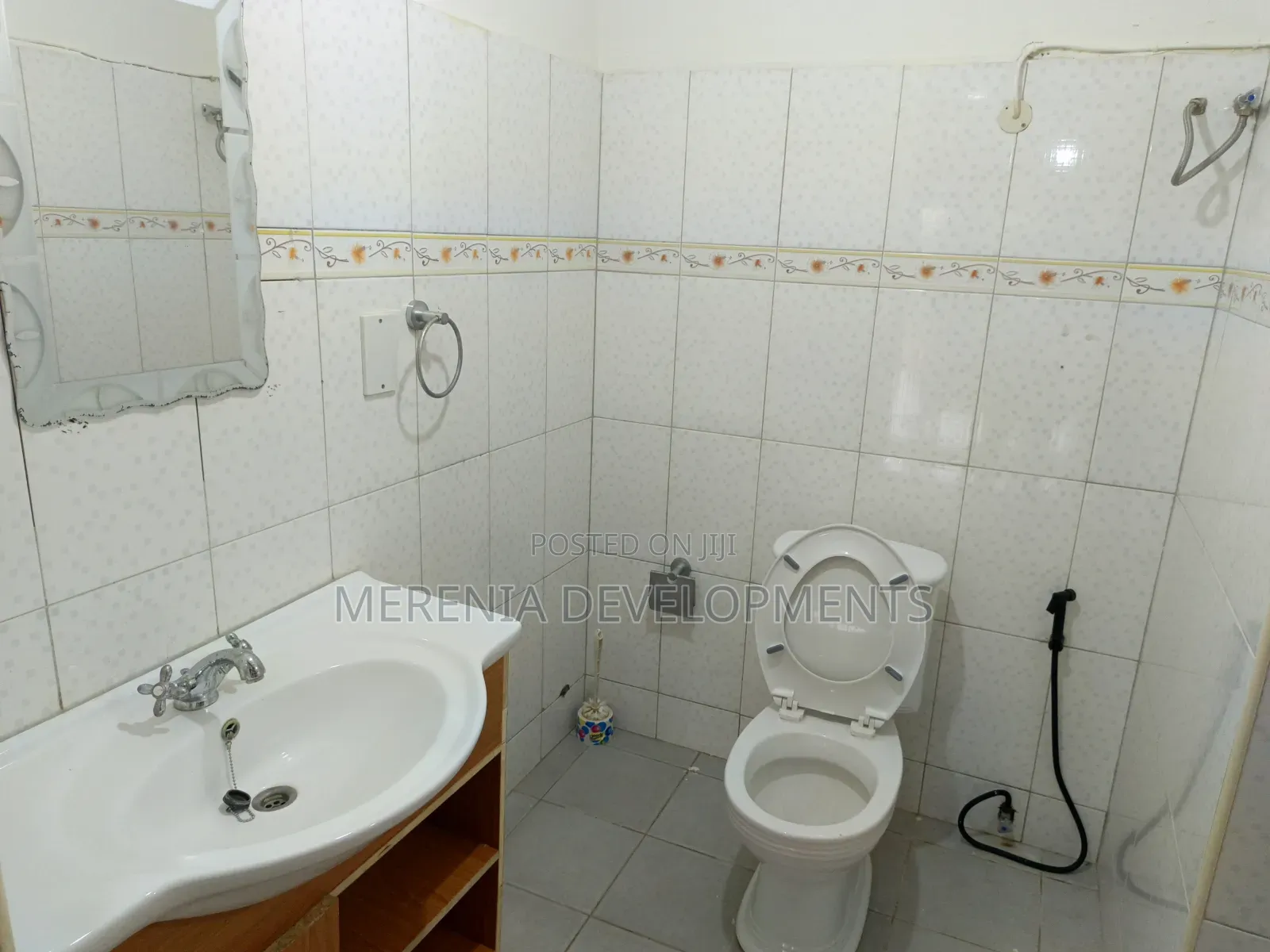 3bdrm House in Kira for sale
