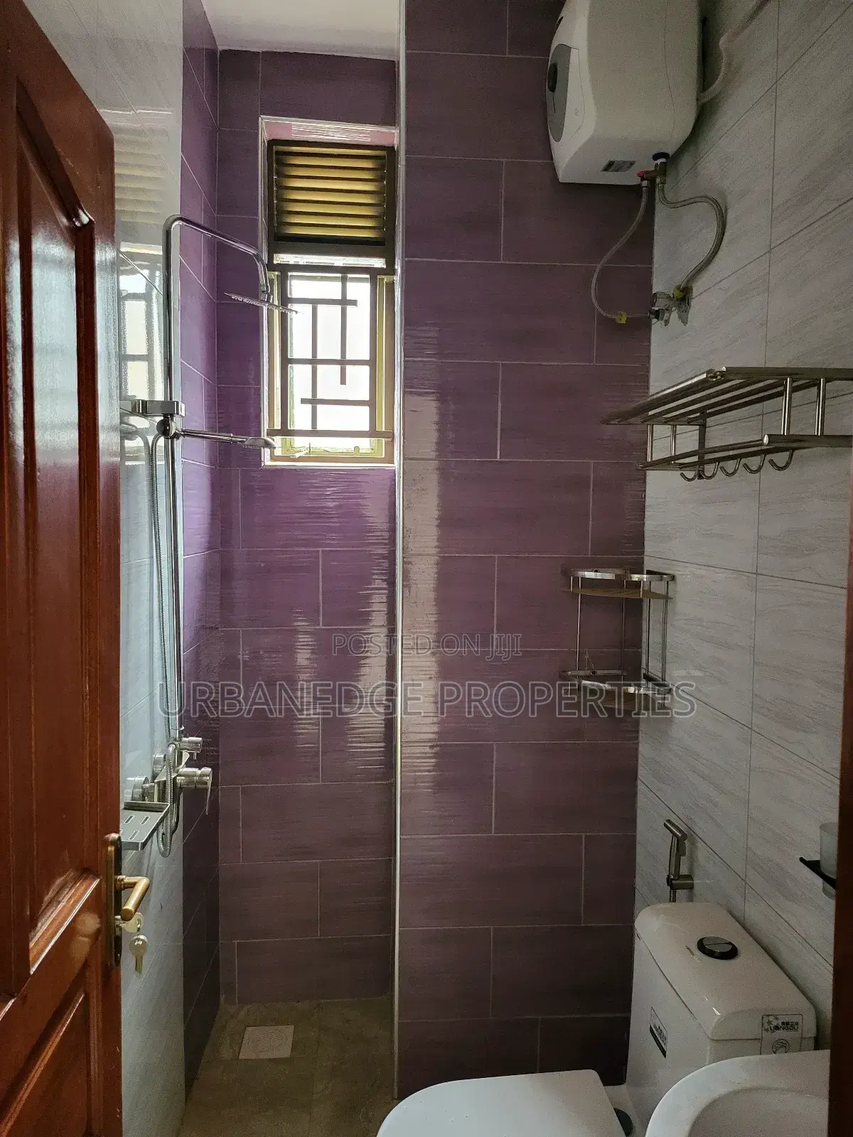 3bdrm Apartment in Konge Lukuli, Central Division for rent