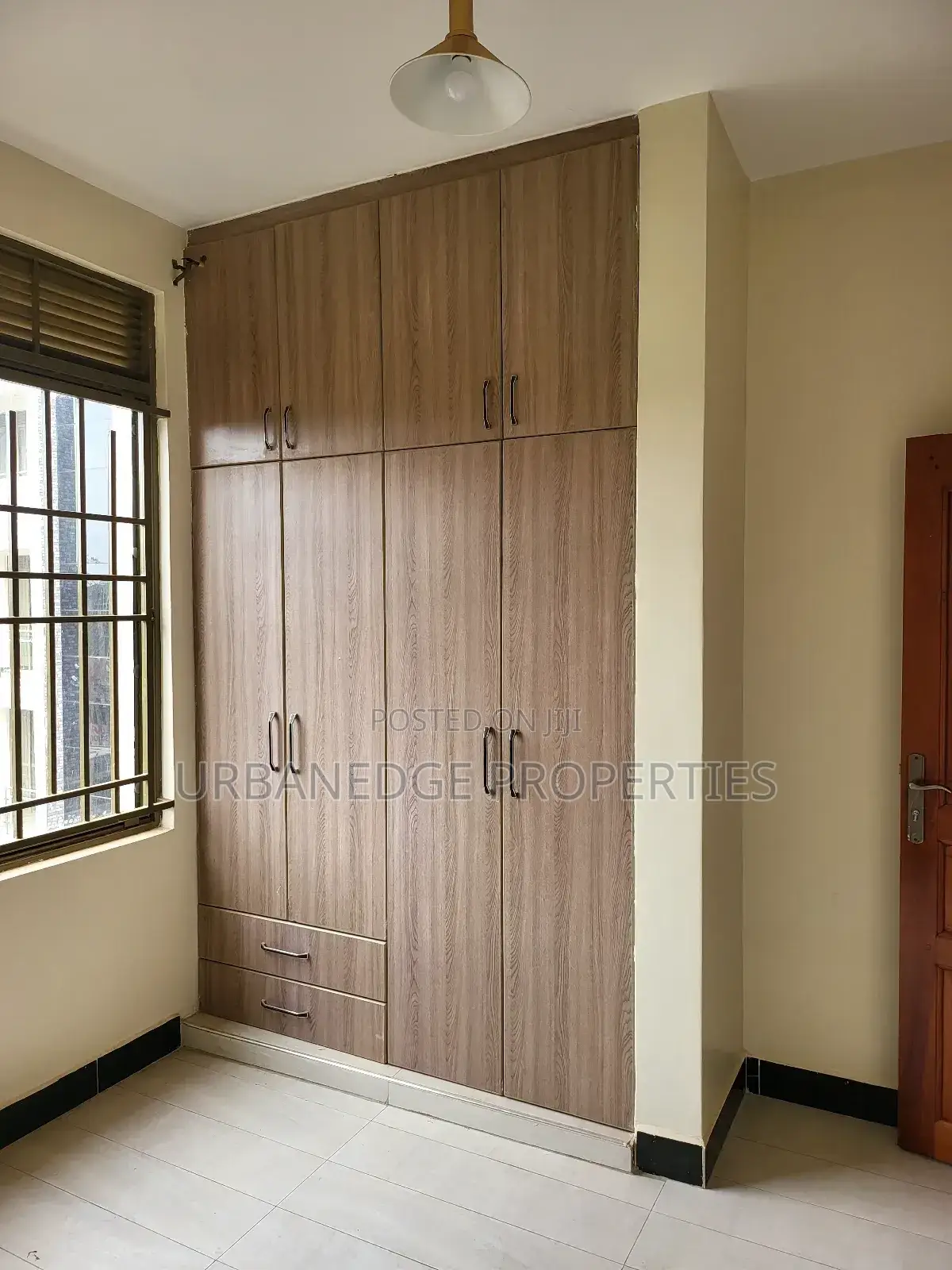 3bdrm Apartment in Konge Lukuli, Central Division for rent