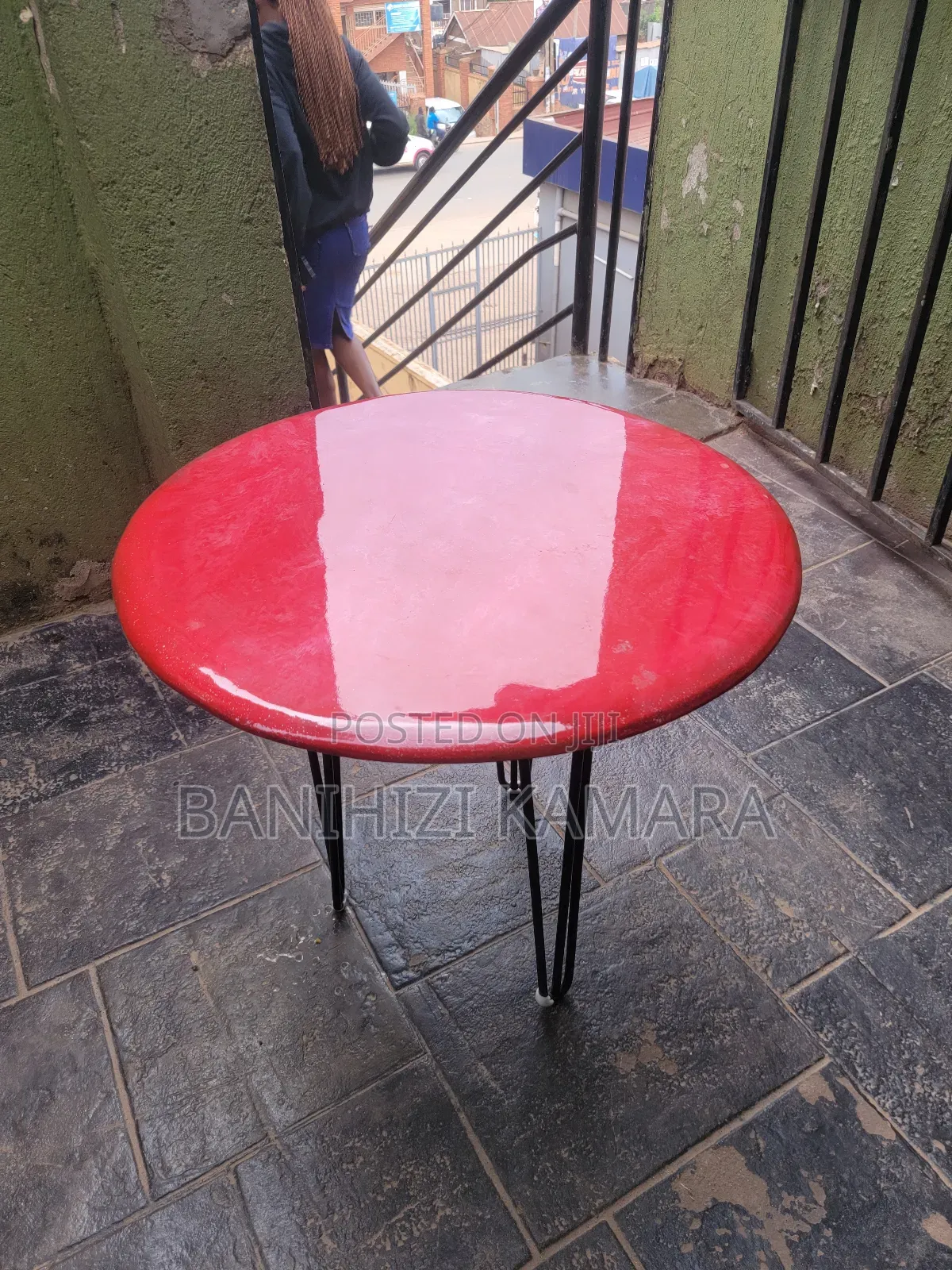Epoxy Glowing Table